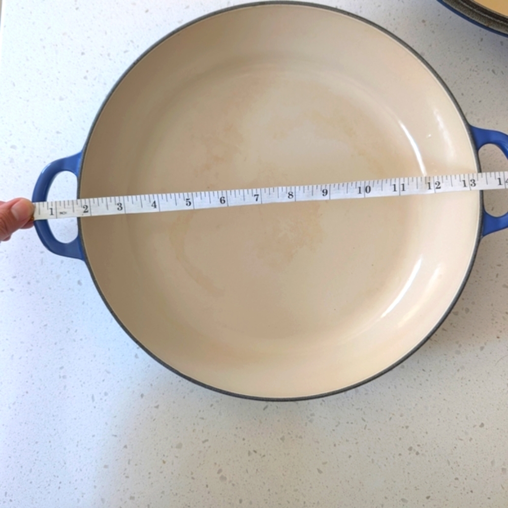 Le Creuset Blue Cast Iron Casserole Dish - Picture 6 of 6